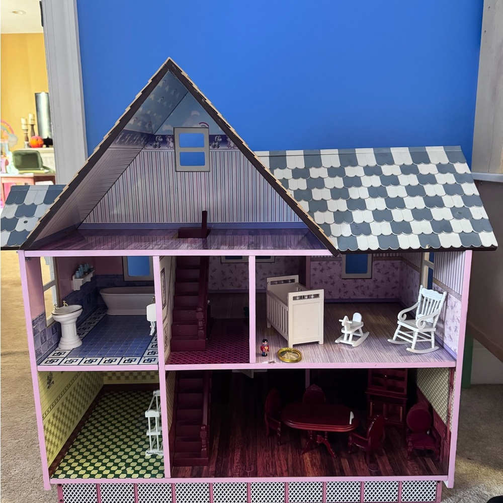 Melissa & Doug Victorian Dollhouse